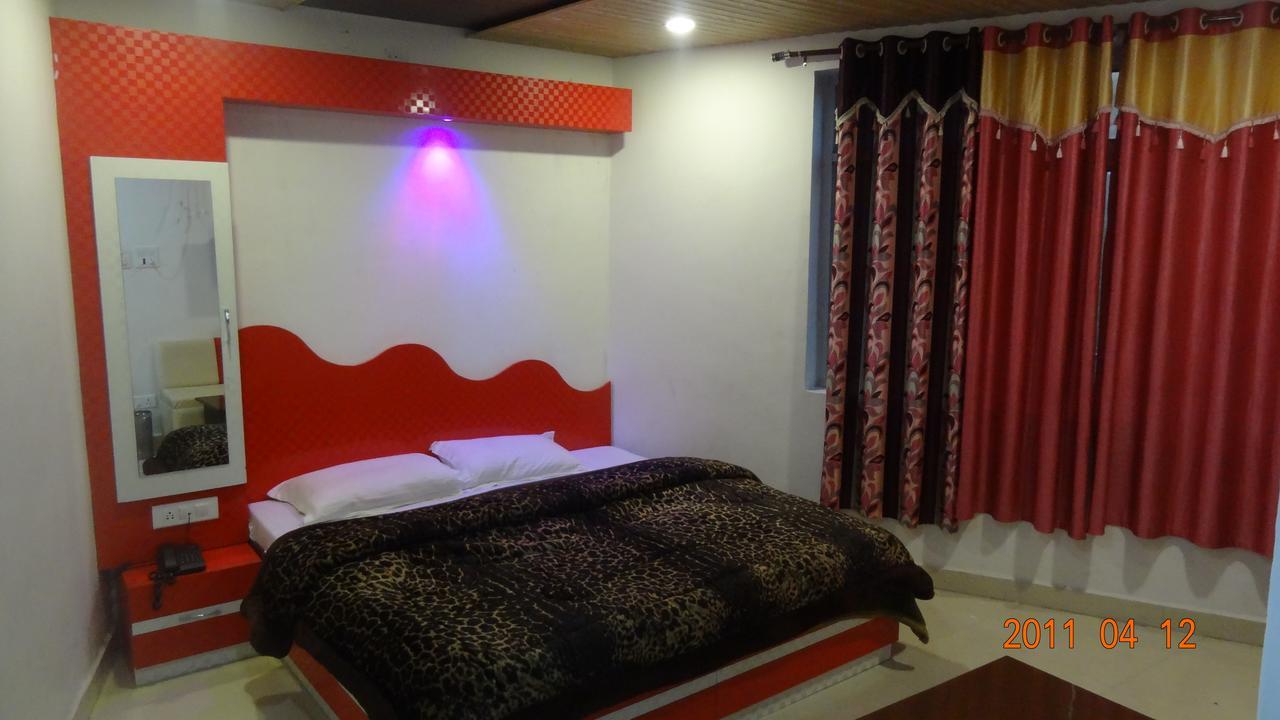 Hotel Dalhousie Hills Buitenkant foto